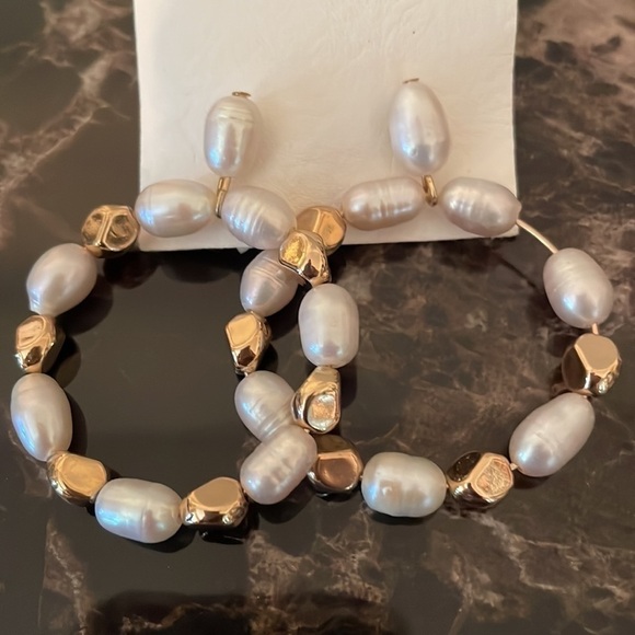 Free People Eternity Hoop Earrings - Picture 4 of 10